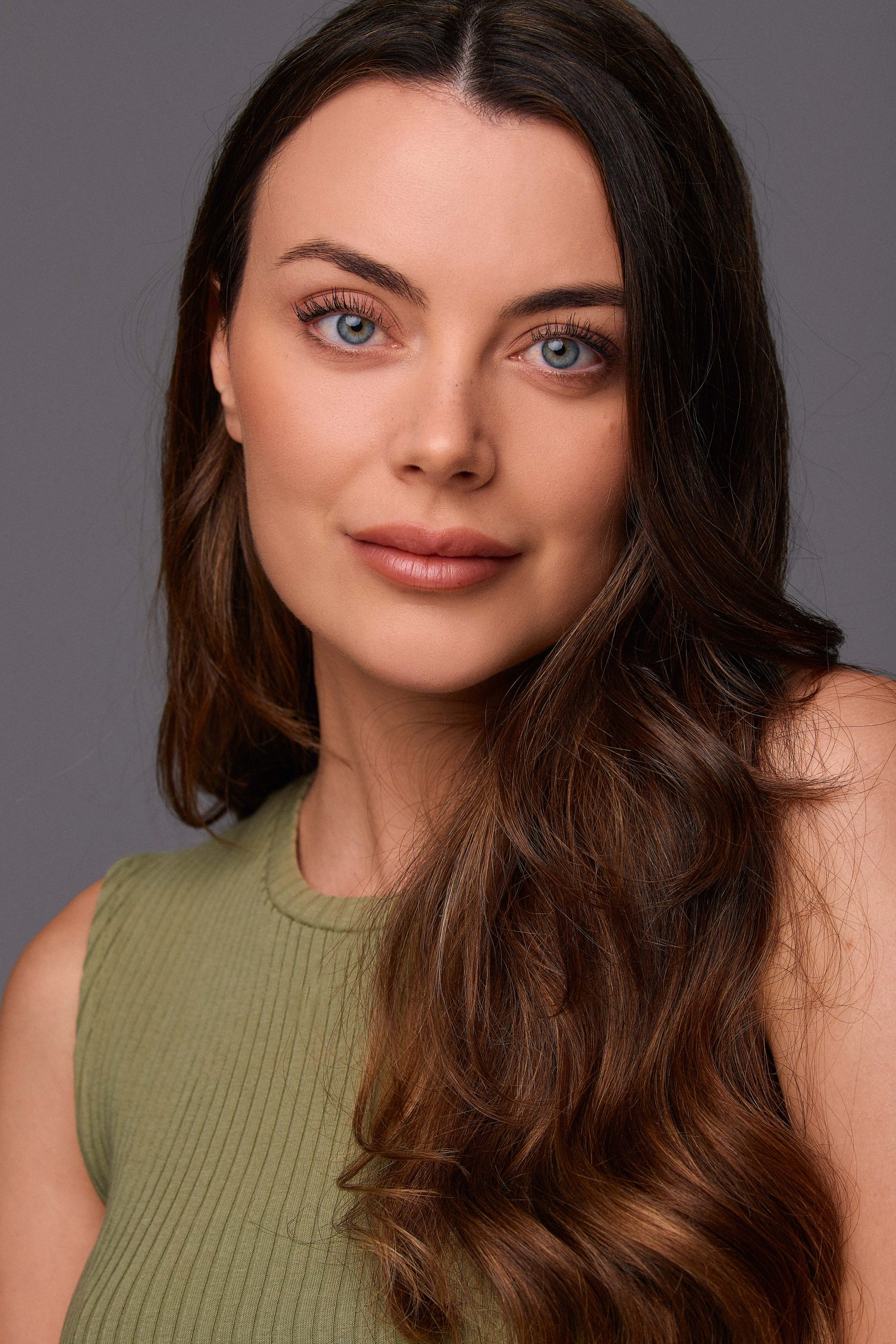 Odei Cachero Hernandez actriz serie película teatro cine television ficcion globomedia TV España Telecinco TVE Mediaset biografia edad Instagram Facebook pareja Wikipedia Andalucía Madrid Canarias Asturias Galicia Valencia tele video web página modelo foto fotografía imagen imágenes trabajos trabajo videobook book curriculum youtube contacto foto hbo netflix